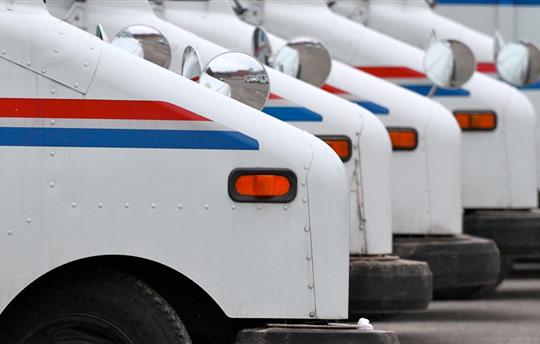 USPS mail trucks 